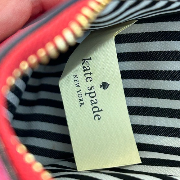 Kate Spade red leather wristlet - Picture 5 of 5